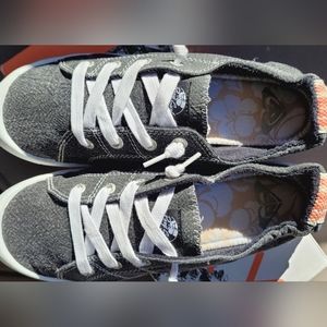 Women's Roxy Sneakers Size 8.5